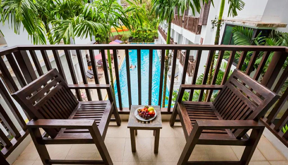 هتل آپاساری کرابی